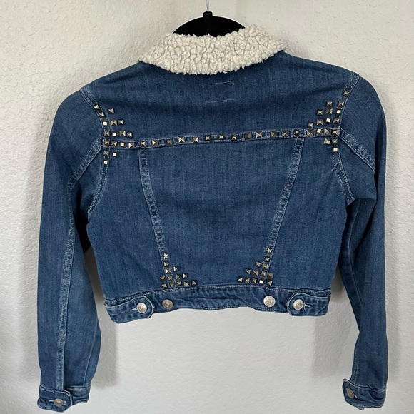 HUDSON |  Mariah Kids Studded Jean Jacket with Faux Sherpa Collar - Size M - Picture 3 of 4